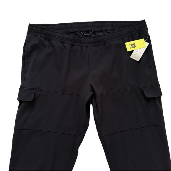 All In Motion Pants Black Stretch Pull On Cargo Tapered Leg Active Size XXL NEW - Picture 3 of 12